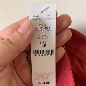 Whit House Black Market pants